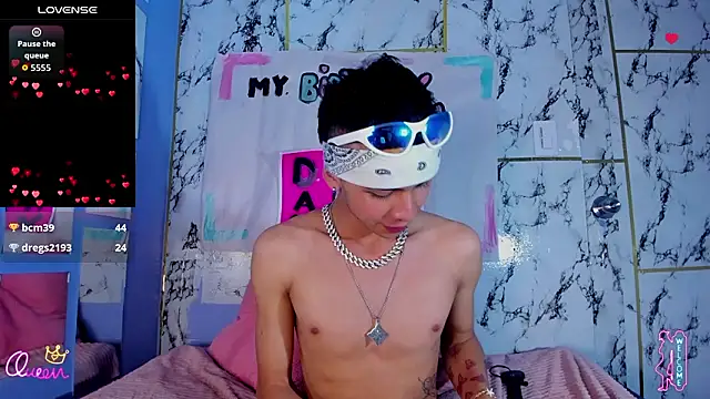 Prince_ApoloのライブXXXチャット