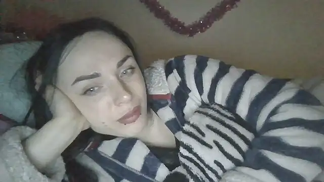 Chatroom XXX en direct de Trinsy_Love