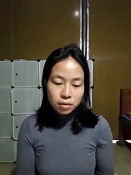 Chatroom XXX en direct de Cat-meow