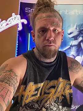 Smokebluntafterblunt 现场XXX聊天