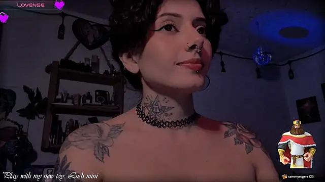 LiliJones_ Chat XXX in diretta