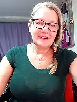 Онлайн чат XXX irinamaux