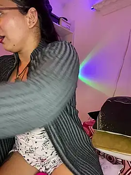 XXX chat uživo modela Amarantha_666