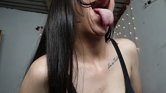 Maylin_brown live XXX chat