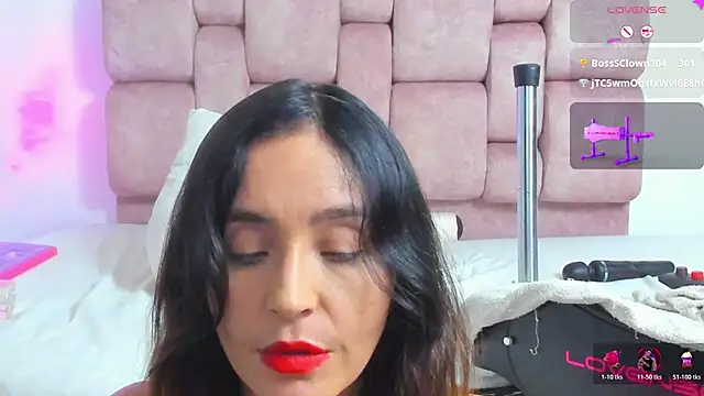 VickyVentura – Naživo XXX chat