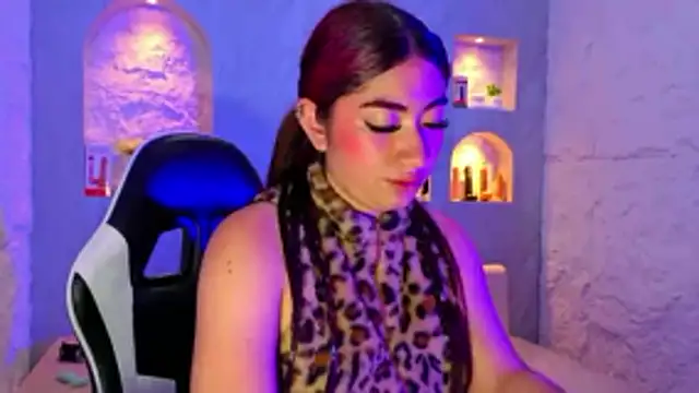 Sophia_tf's Webcam Show