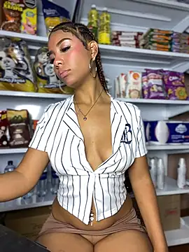 PrettyTiana_ 网络视讯表演