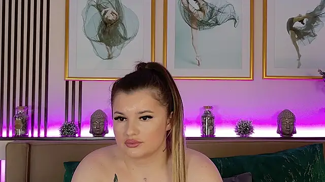 EmilyWess Live XXX Chat