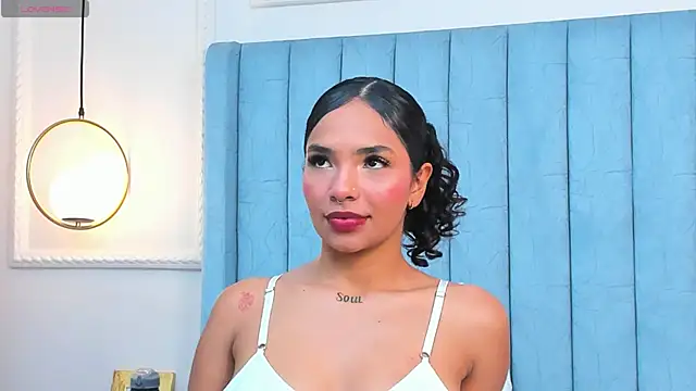 Scarlett-Banner Adlı Modelin Web Kamerası Şovu