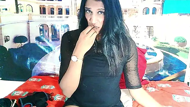 IndianSexcSmyle Live XXX-chat