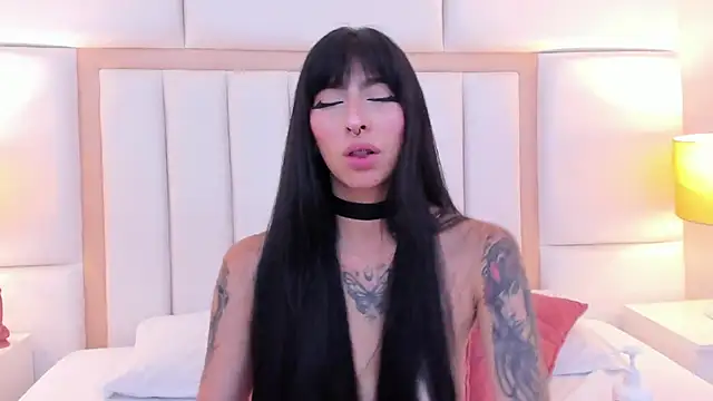 XXX chat uživo modela LaylaaDoll