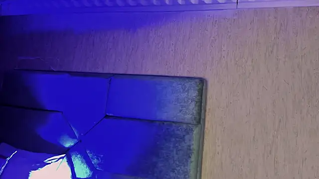 XXX chat uživo modela NaomySakura