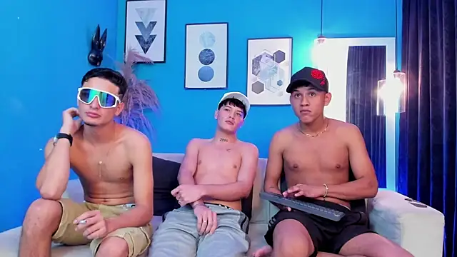 KingOfHeavens_2 Chat XXX in diretta