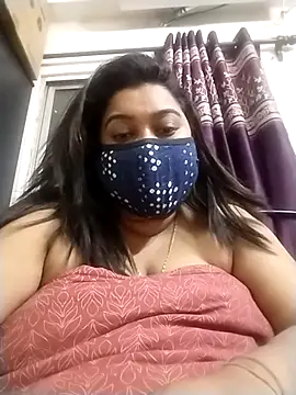 indianlisa5 Webcam Show