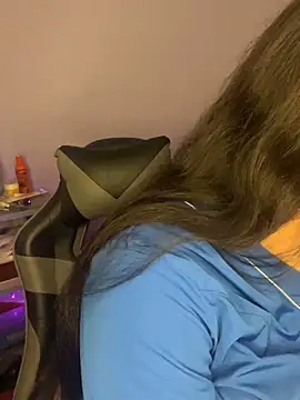 Amyy_1 élő XXX-chatje