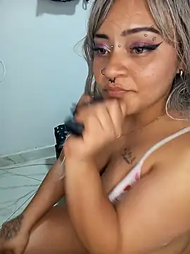 RubyCastellanos_XXXX 라이브 XXX 채팅