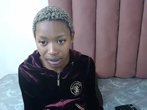 Chatroom XXX en direct de ScorpioBlue_