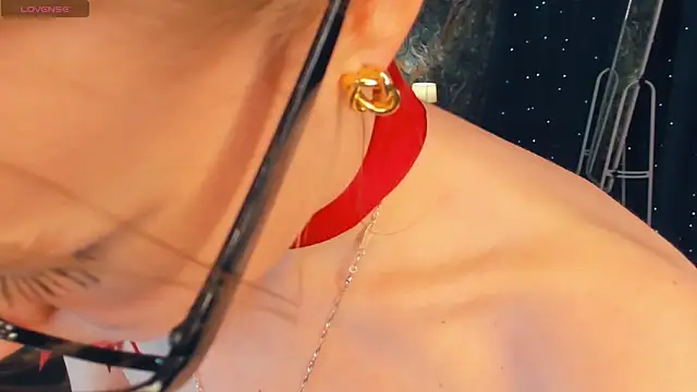 Živý XXX chat OdellaFrake