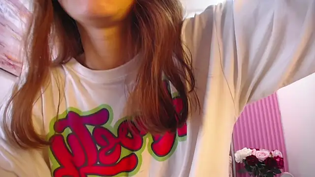 MarinetteLuxn Webbikameraesitys