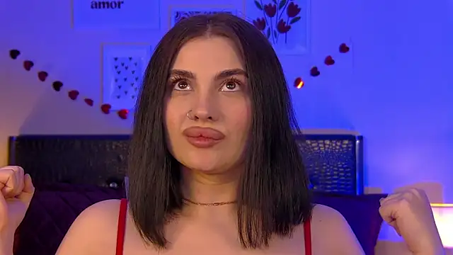 Chat XXX ao vivo de AdrianaTorres