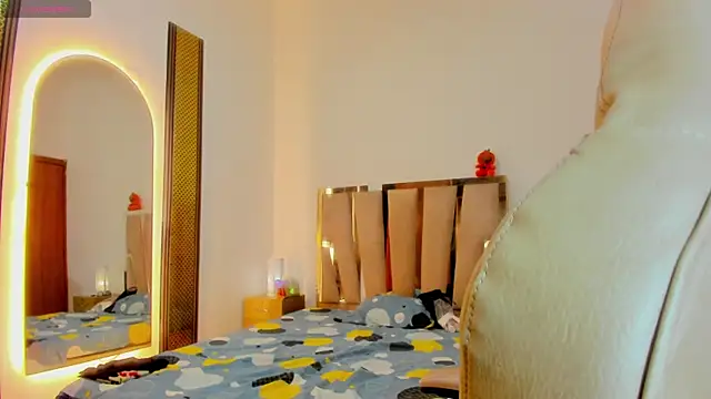 Živý XXX chat NoaMalak7