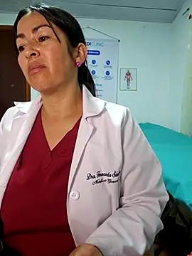 Czat XXX na żywo – JustSamantha_