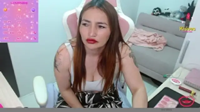 دردشة EVA_GRAYS الجنسية المباشرة