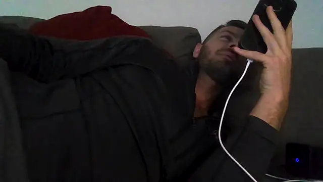 cheekycherryx: онлайн-секс-чат