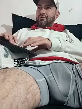 hairyandbigmann 网络视讯表演