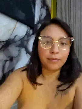 LizzRouse Chat XXX live