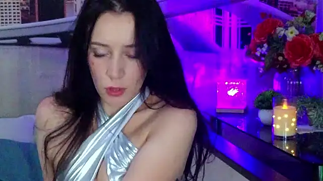 Chat +18 de MonicaSweetx ao vivo