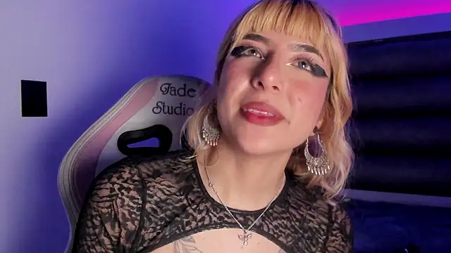 adhalee_js 即時 XXX 聊天