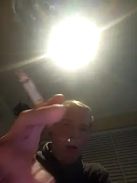 piercingpik webcam show