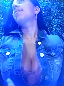 دردشة Luianna الجنسية المباشرة