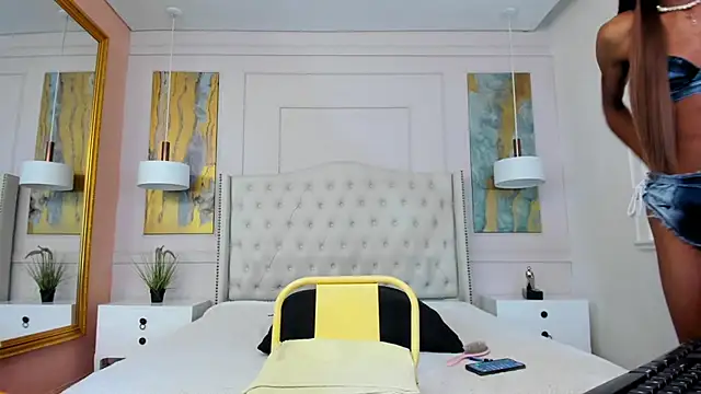 RosaliaMontero's Live Sex Cam Show