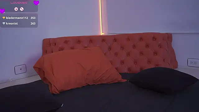 دردشة Petitte_Mussa الجنسية المباشرة