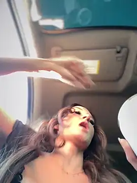 Kate-Paul Adlı Modelin Canlı XXX Sohbeti