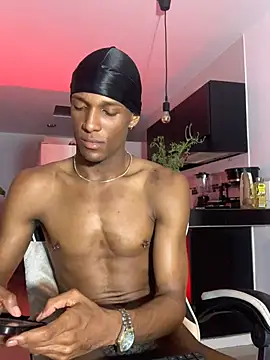 Chatroom XXX en direct de Adam_Byker