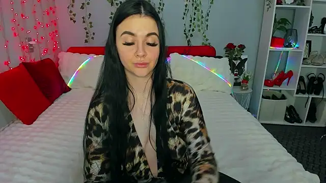 Chat XXX en directo de KeiraChoCo