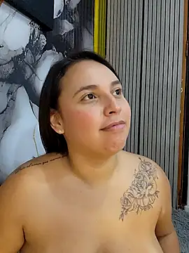 Chat XXX en directo de LizzRouse