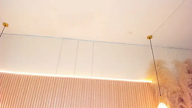 NahimiThompson live XXX chat