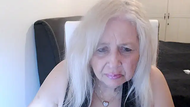 SusiLifeXXX's Webcam Show