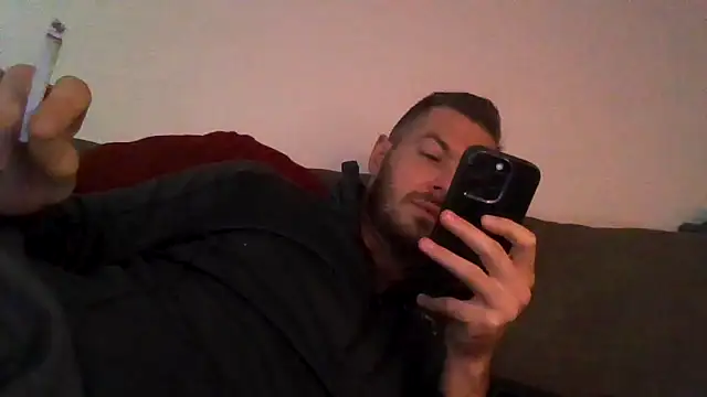 دردشة cheekycherryx الجنسية المباشرة