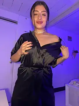 lucianaroy: απευθείας συνομιλία ΧΧΧ