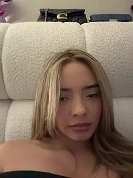 Irina_Grant Live XXX-Chat