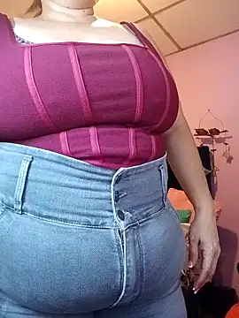 Chat +18 de EllisW8 ao vivo