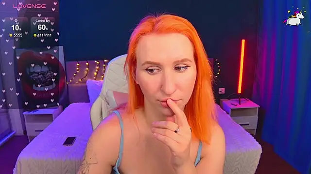 AliceBYKiss' Live XXX Chat