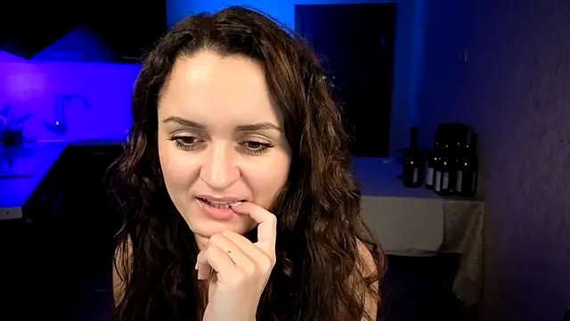 Cerann1 Live XXX-Chat