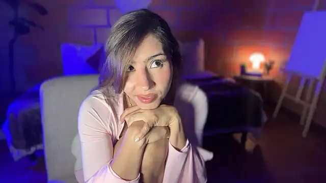 XXX chat uživo modela RouseColins