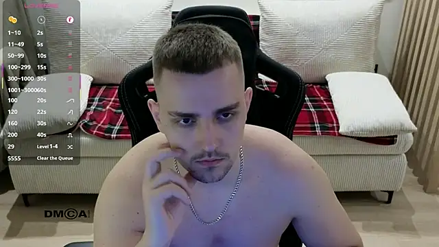 Czat XXX na żywo – Larstar01